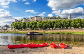 chinon-village-touraine-camping-mignardiere