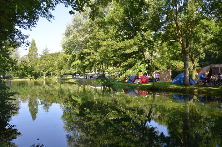 Le camping Les Peupliers devient La Rivière