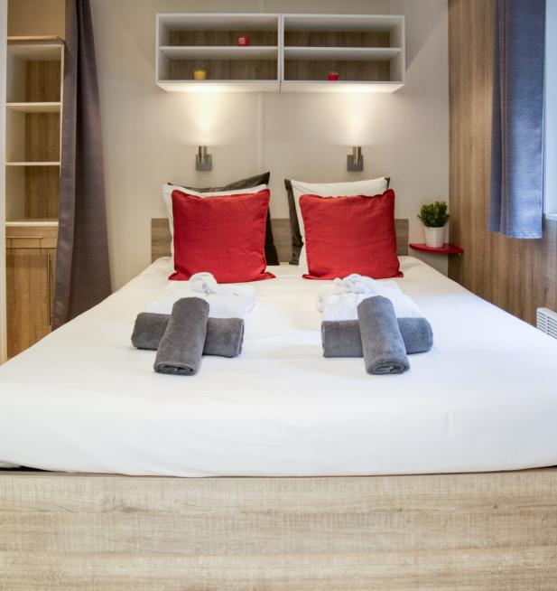 Cottage Prestige avec jacuzzi privatif camping Signol