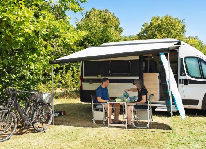 Emplacement van aménagé camping Oléla