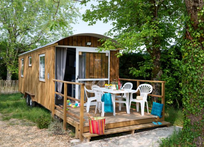 Privilégiez les hébergements insolites pour vos vacances en camping