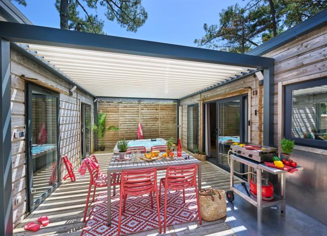 Cottage Prestige avec jacuzzi privatif camping Signol