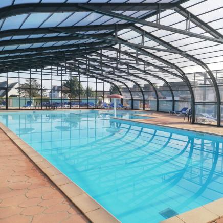 Piscine Corniche intérieur