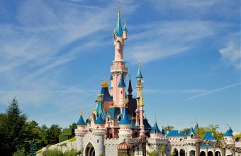 Camping Le Village Parisien proche Disneyland Paris