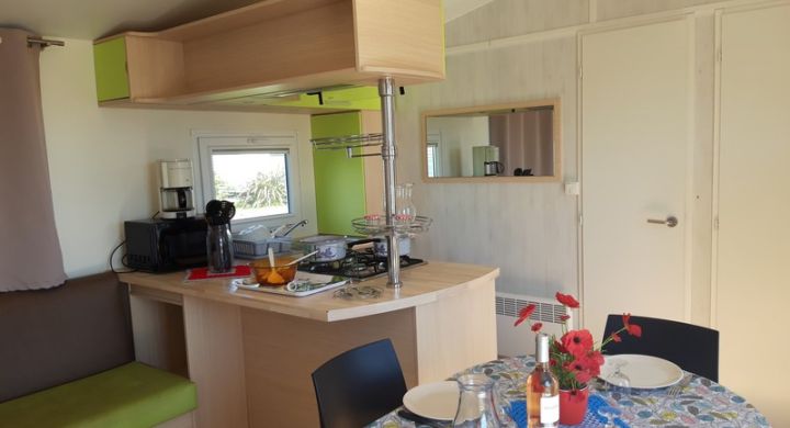 Intérieur mobil-home Atlantique camping La Corniche