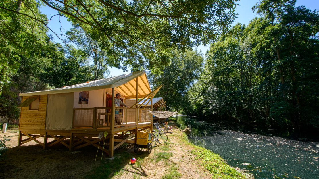 Vos Vacances En Camping Près Du Futuroscope Camping La Rivière