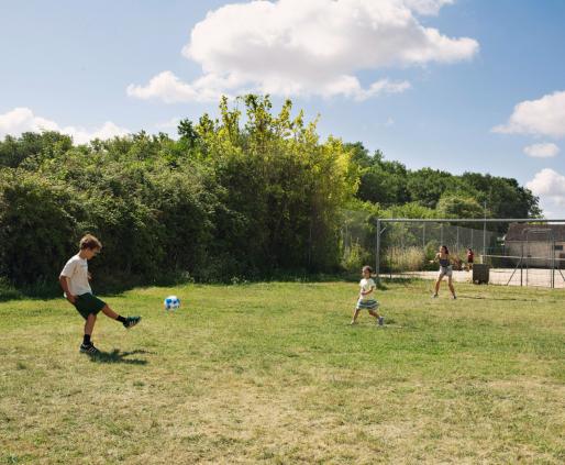 Terrain de football camping La Mignardière