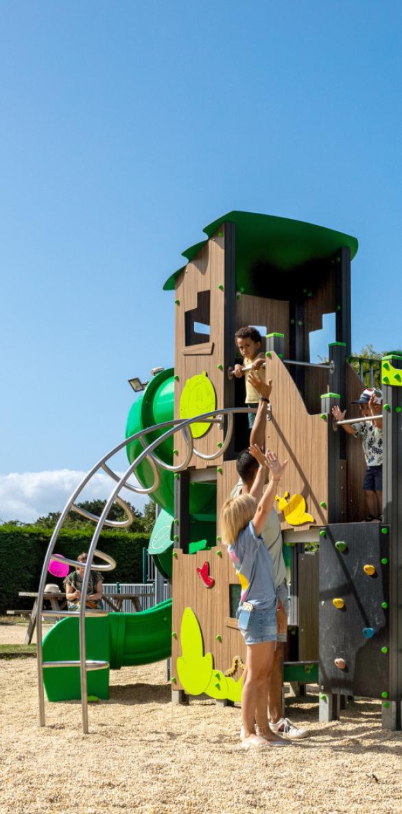 Aire jeux camping Park er Lann
