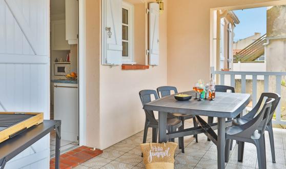 grande-capacite-table terrasse