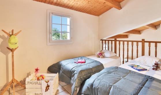 grande-capacite-coin chambre