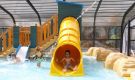 Aire de jeux aquatiques couverte et chauffée camping Le Petit Rocher